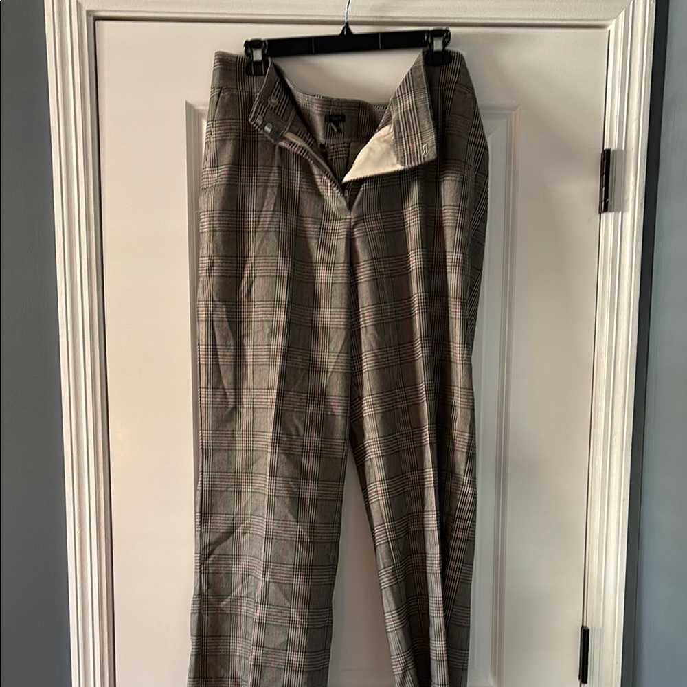 Ann Taylor Black and Pink Wide Leg pants